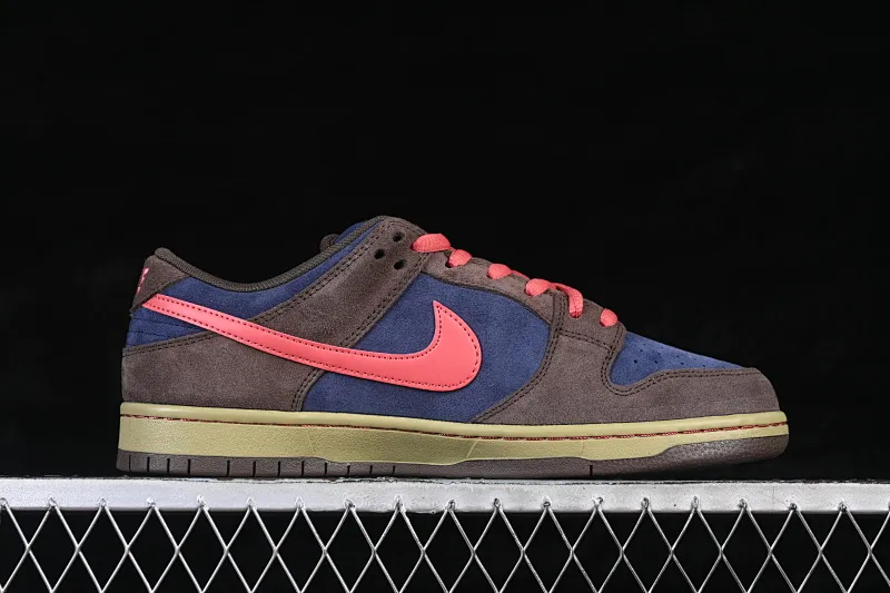 All Categories Nk SB Dunk Series Nk SB Dunk Low Low-top sneakers Nike SB Dunk Low "Baroque Brown Adobe" Retro American style low-top casual sneakers HQ1625-200